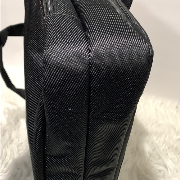 SOLO New York Urban Chrysler Briefcase Laptop case - Picture 8 of 12